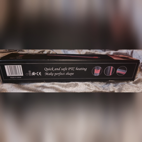 NEW With Box, Hair Straightener HQT-908B Brush Tool,Beauty,Hot Iron,PTC Heating - Picture 6 of 6